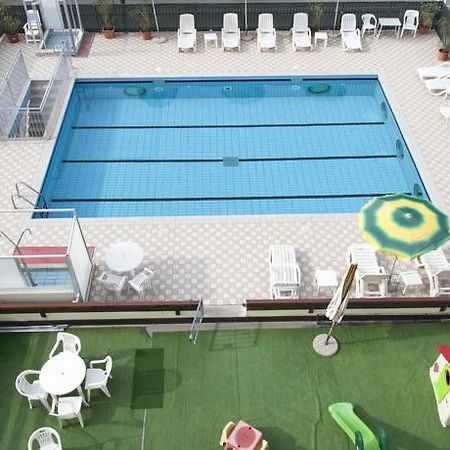 Hotel Oceanic Лидо ди Йезоло Екстериор снимка