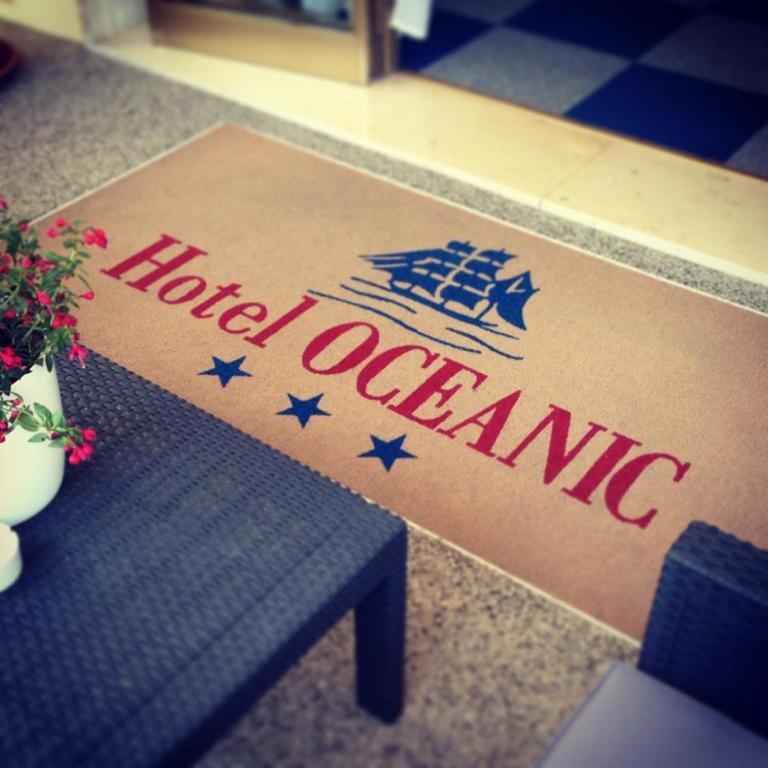 Hotel Oceanic Лидо ди Йезоло Екстериор снимка